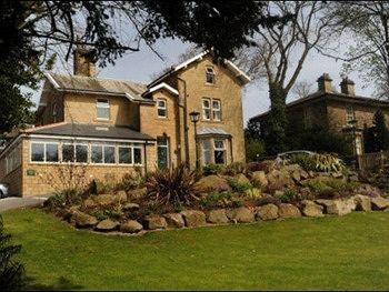 Chinthurst Guest House Скиптън Екстериор снимка
